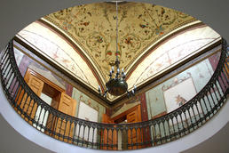 Das Kuppelgewölbe im Herrenhaus Passow ist durch Giuseppe Anselmo Pellicia im pompejanischen Stil gestaltet
