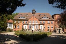 Gutshaus (Schloss) Basthorst