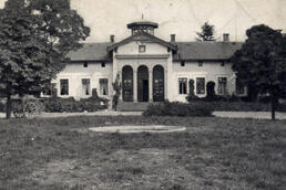 Historische Ansicht Gutshaus Dammwolde 1906; aus der Sammlung A. Kobsch, Stralsund
