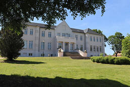 Gutshaus Gützkow bei Jarmen 2022