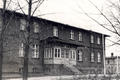 Historische Ansicht von 1975 eines ehemaligen Wirtschaftsgebäudes in Kakernehl, heute Gutshaus genannt