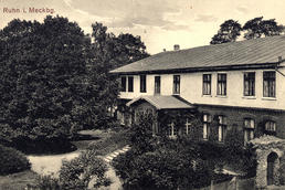 Historische Ansichtskarte Gutshaus Ruhn 1910; aus der Sammlung A. Kobsch, Stralsund